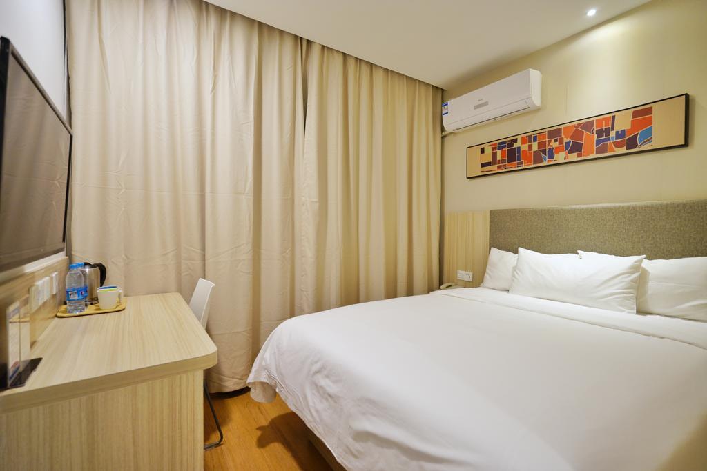 Hanting Hotel Shanghai Xiangyang Road Exterior photo